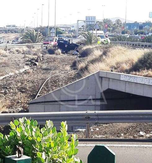 Vuelco del vehículo (Foto TA)
